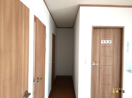 5bbb7890b8cb145d269215a75cc477fb.jpg